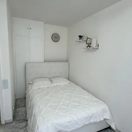 Vip 66 B Apartment